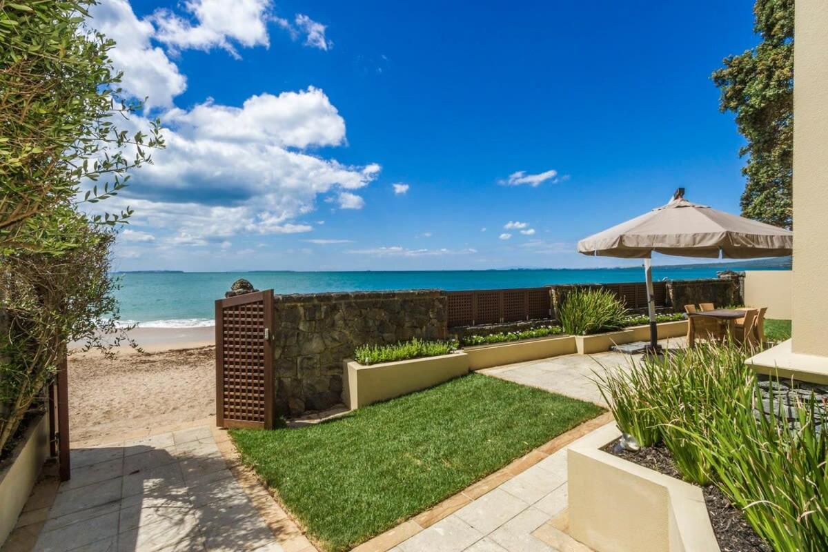 Takapuna Beachfront W Stunning Views Auckland Bagian luar foto
