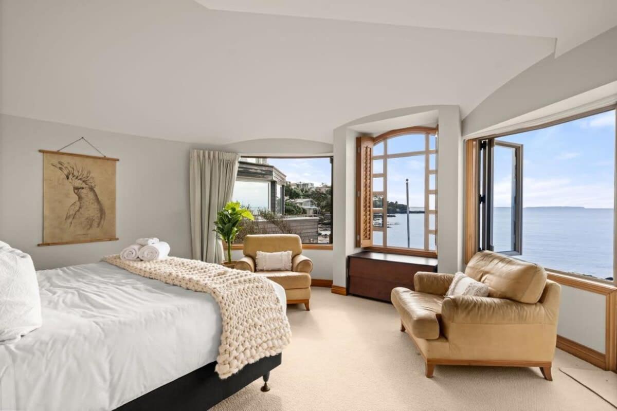 Takapuna Beachfront W Stunning Views Auckland Bagian luar foto